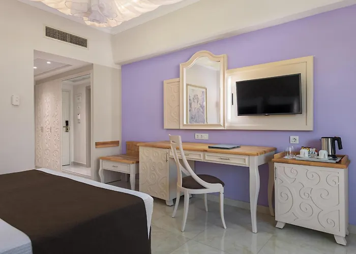 Rodos Palladium Leisure & Wellness Hotel 5*